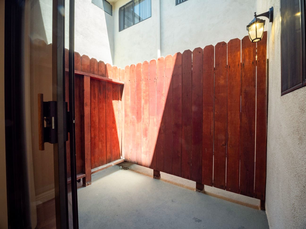 1206-viola-ave-glendale-ca-91202