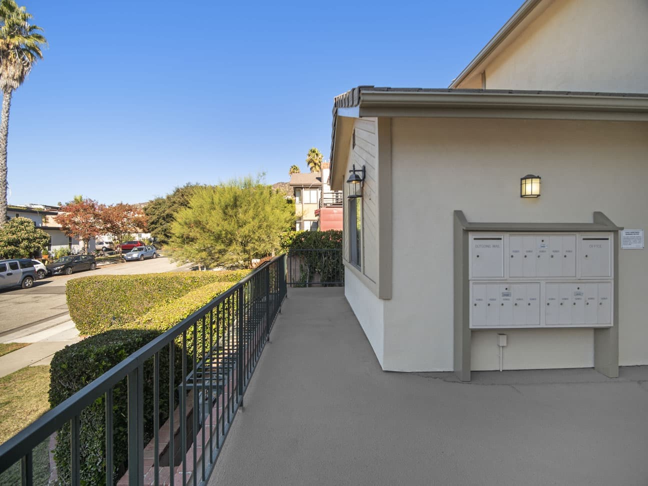 1206-viola-ave-glendale-ca-91202