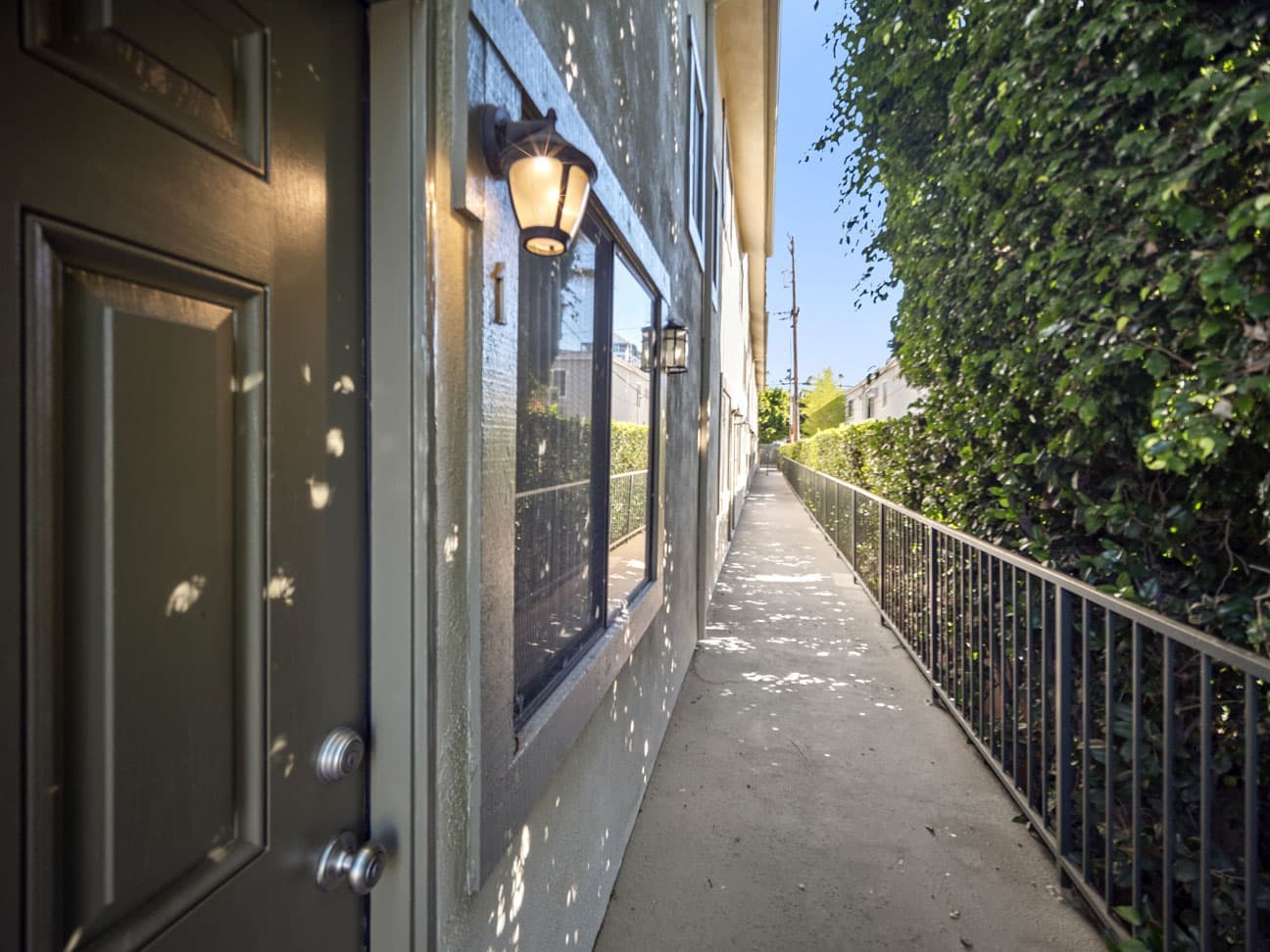 1206-viola-ave-glendale-ca-91202