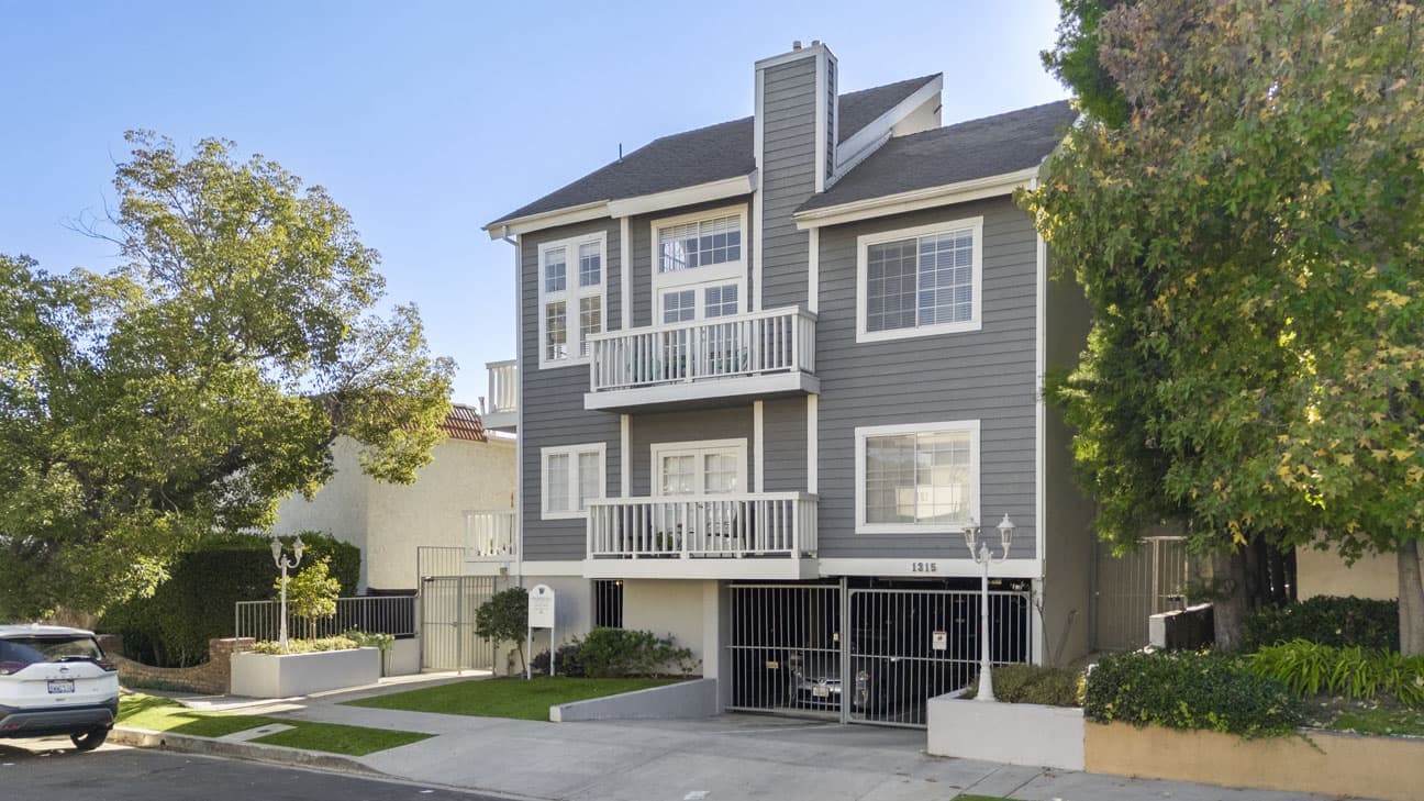 1315-s-carmelina-ave-los-angeles-ca-90025