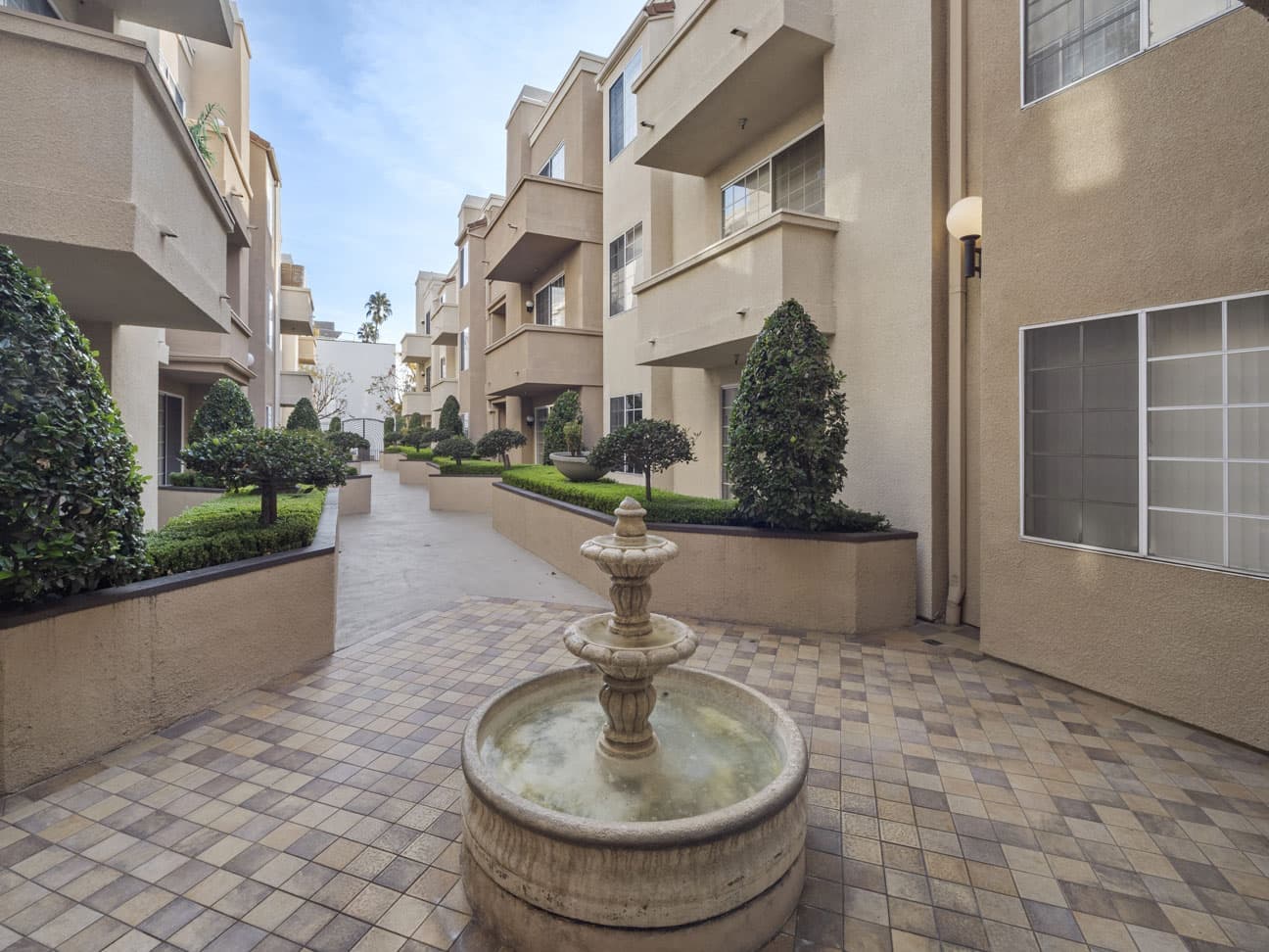 158-s-madison-ave-pasadena-ca-91101