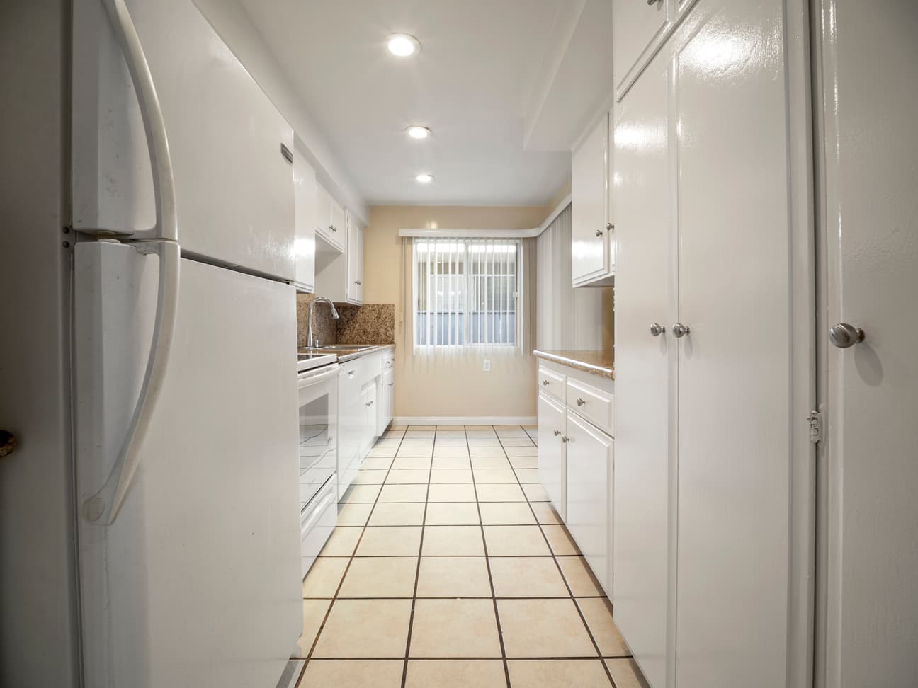 170-s-madison-ave-pasadena-ca-91101