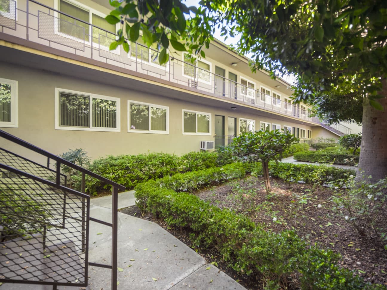 241-s-oakland-ave-pasadena-ca-91101