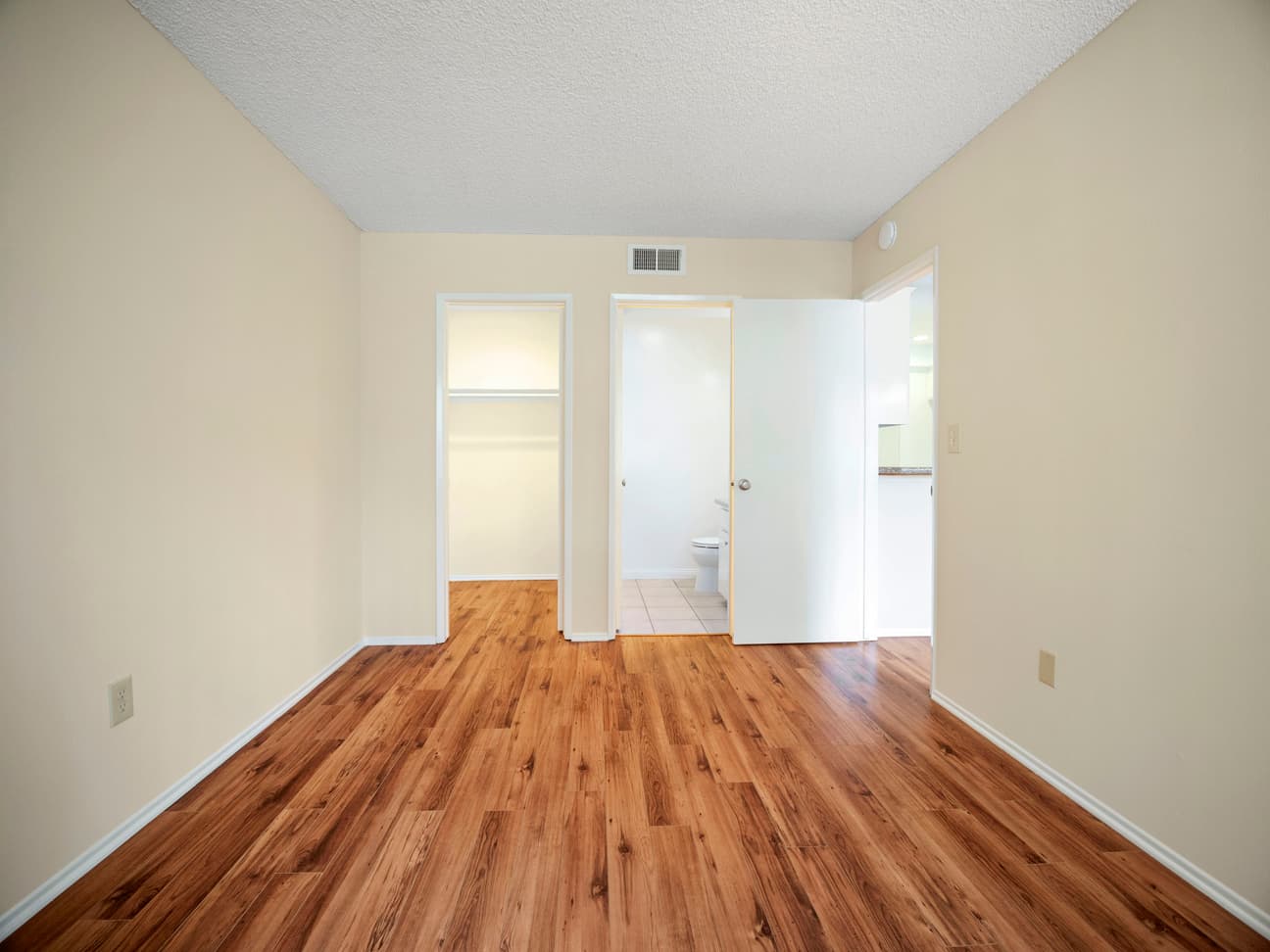 350-s-oakland-ave-pasadena-ca-91101