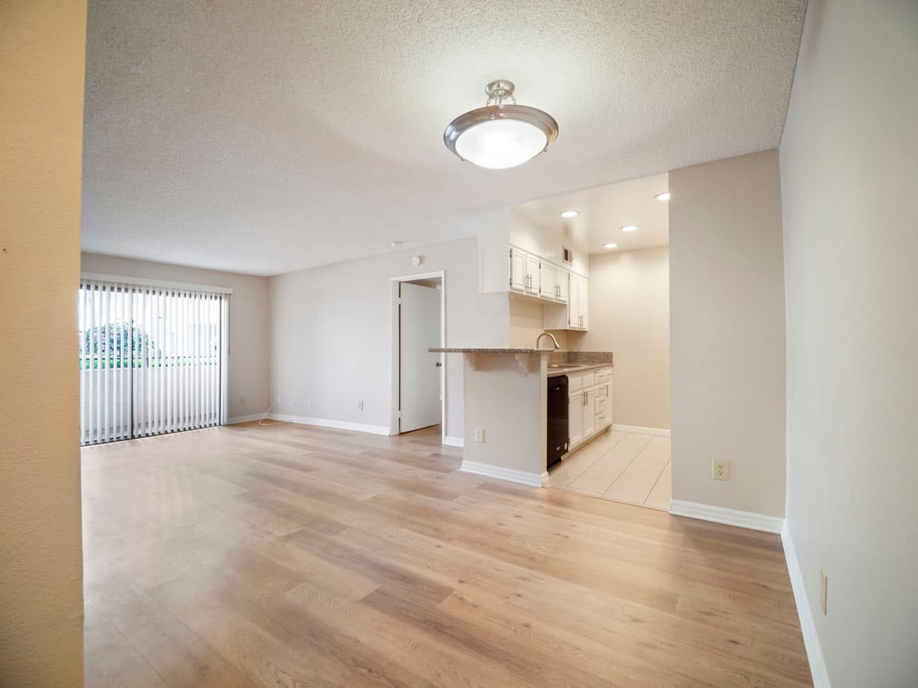 428-hawthorne-st-glendale-ca-91204