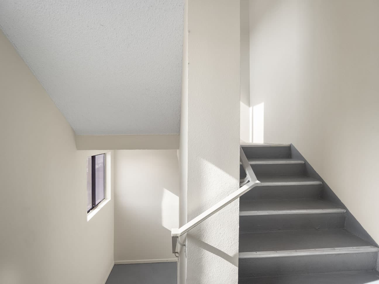 428-hawthorne-st-glendale-ca-91204