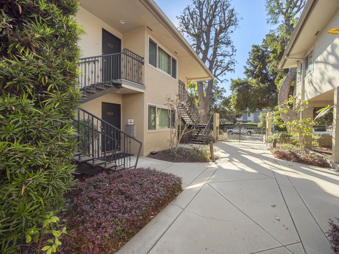 800-816-s-orange-grove-blvd-pasadena-ca-91105